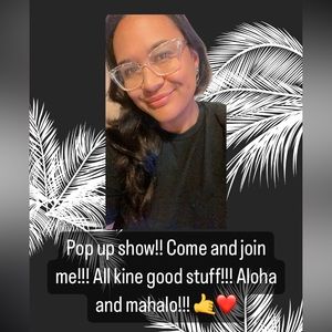 Like this listing to be notified when I go live!!! ❤️🤙